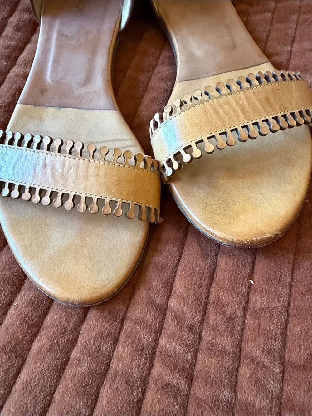 CHLOE Women's Brown/Tan Leather Ankle-Strap Sandals